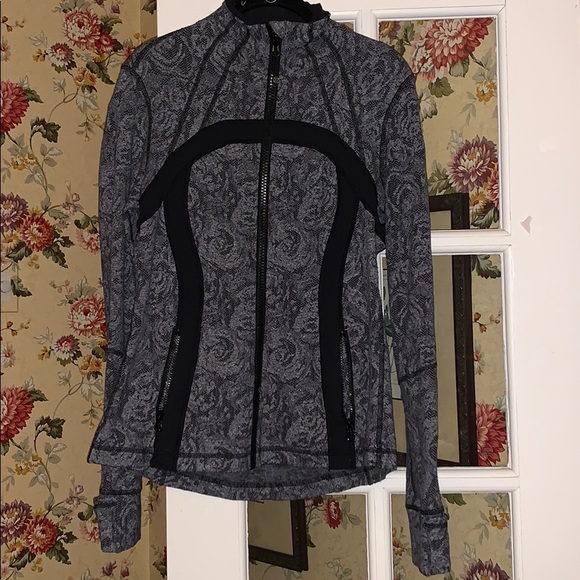 lululemon athletica Jackets & Blazers - Lululemon